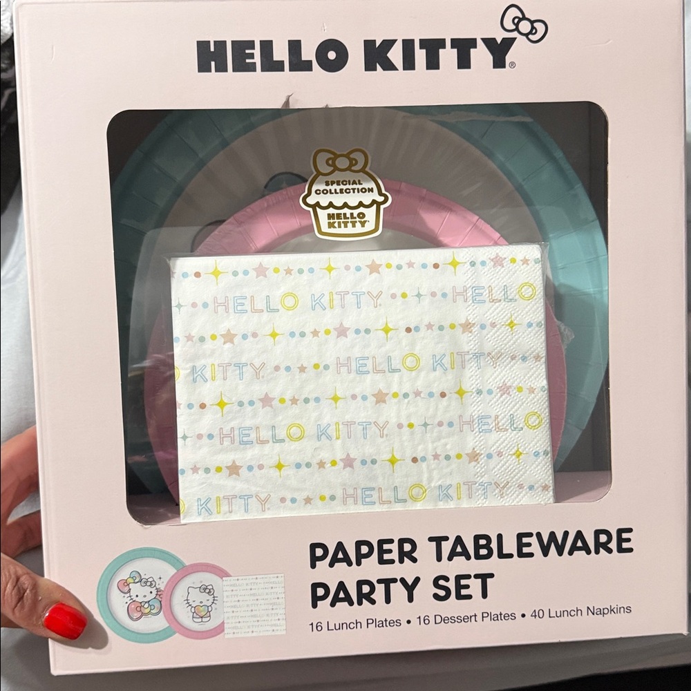 Hello Kitty Paper Tableware Party Set - Picture 2 of 6